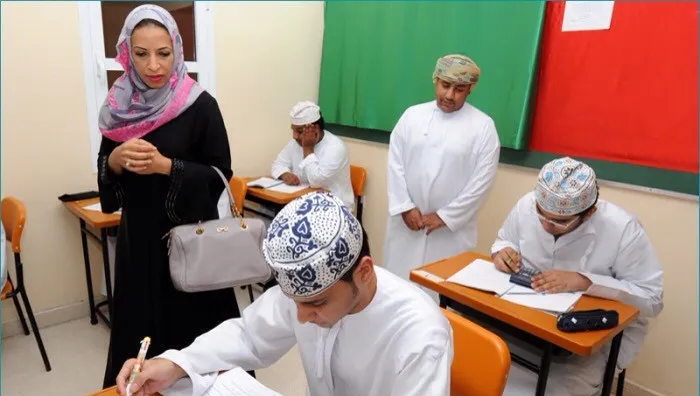  موعد بداية الفصل الدراسي الثاني 2023 عودة الطلاب للمدارس في سلطنة عمان